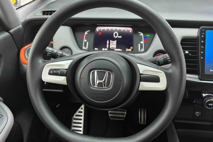 Used Honda LIFE 2021 1.5L CVT SPORT Heartbeat Edition Steering Wheel