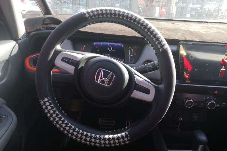Used Honda LIFE 2021 1.5L CVT SPORT Heartbeat Edition Steering Wheel
