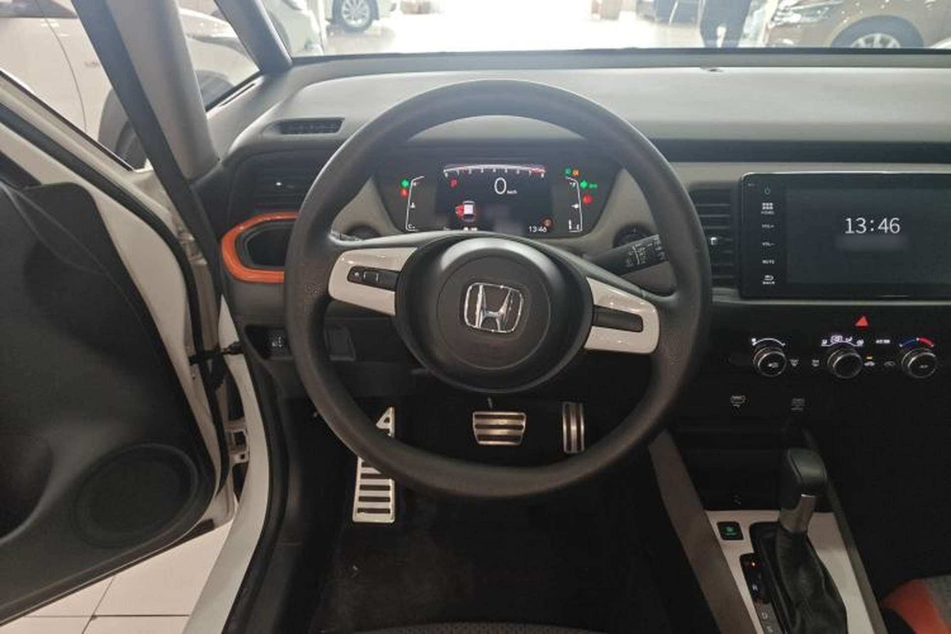 Used Honda LIFE 2021 1.5L CVT SPORT Heartbeat Edition Steering Wheel