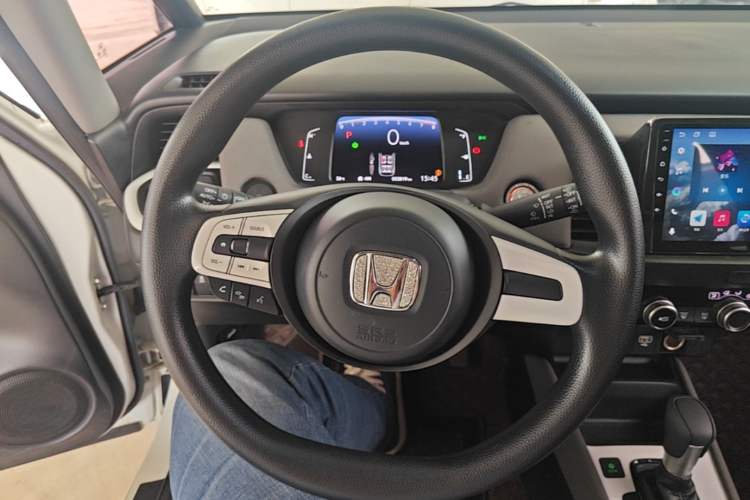 Used Honda LIFE 2021 1.5L CVT CRO-S Fun Edition Steering Wheel