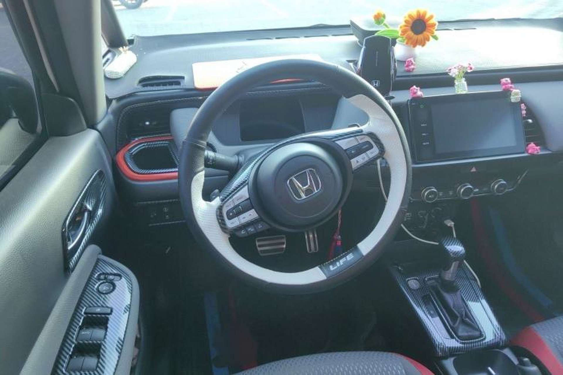 Used Honda LIFE 2021 1.5L CVT SPO-SS Dynamic Edition Steering Wheel