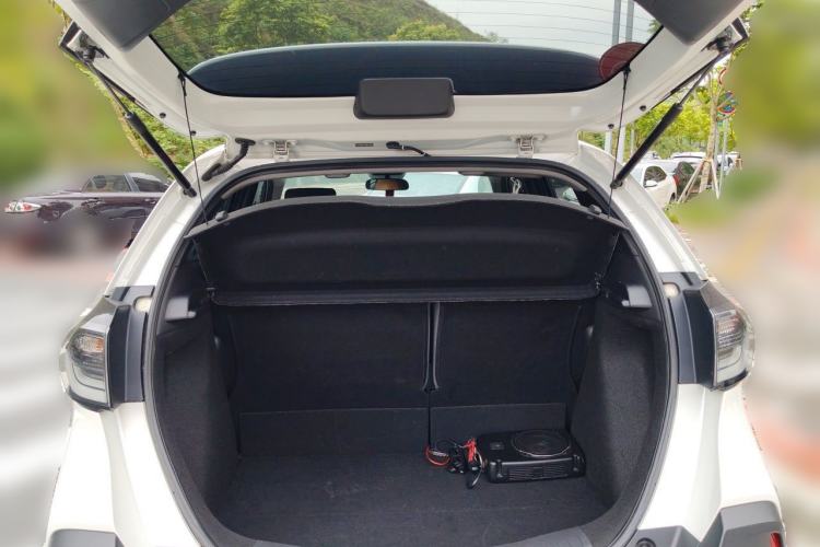 Used Honda LIFE 2021 1.5L CVT CRO-SS Fun Edition Trunk