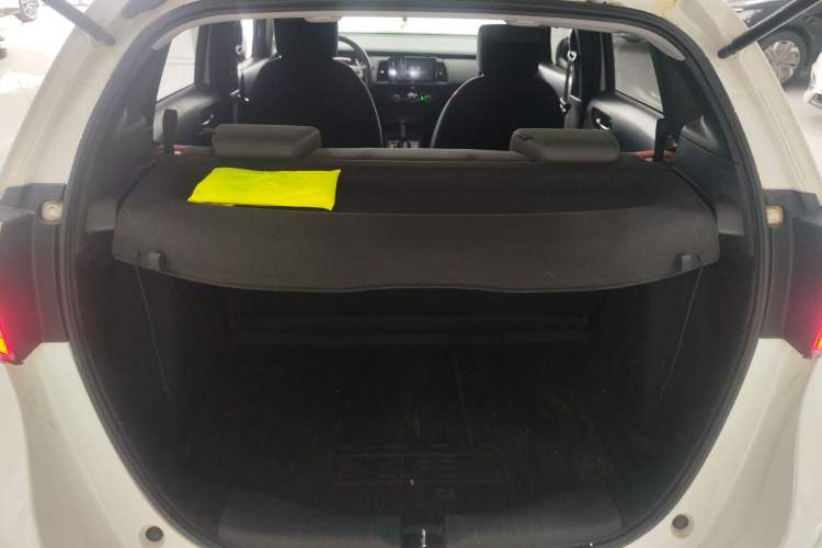 Used Honda LIFE 2021 1.5L CVT SPO-SS Dynamic Edition Trunk