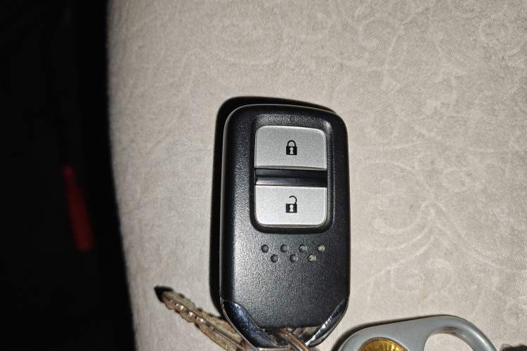 Used Honda LIFE 2021 1.5L CVT SPORT Heartbeat Edition Vehicle Key
