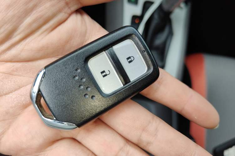 Used Honda LIFE 2021 1.5L CVT SPO-SS Dynamic Edition Vehicle Key