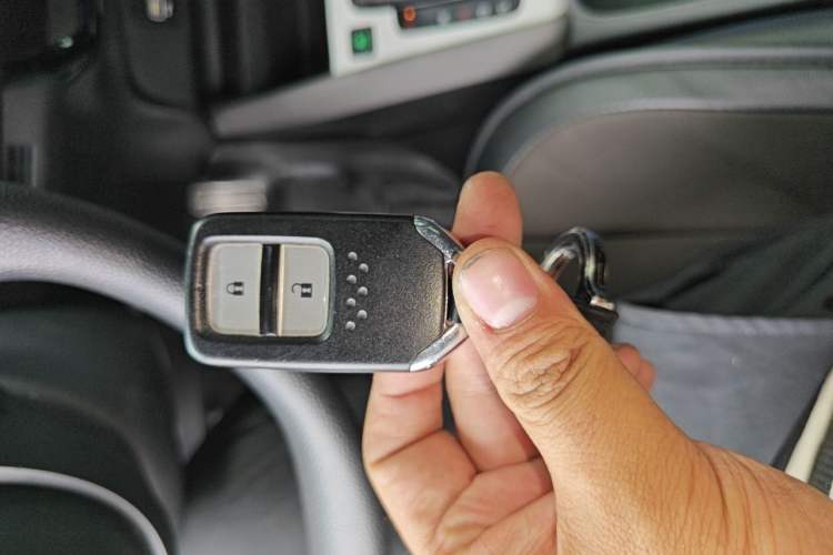 Used Honda LIFE 2021 1.5L CVT SPORT Heartbeat Edition Vehicle Key