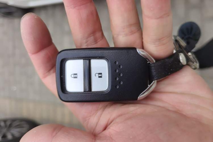Used Honda LIFE 2021 1.5L CVT SPO-SS Dynamic Edition Vehicle Key