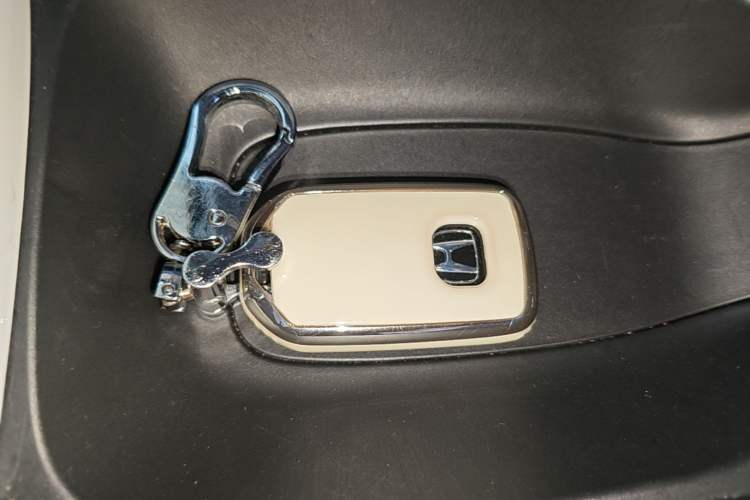 Used Honda LIFE 2021 1.5L CVT SPORT Heartbeat Edition Vehicle Key