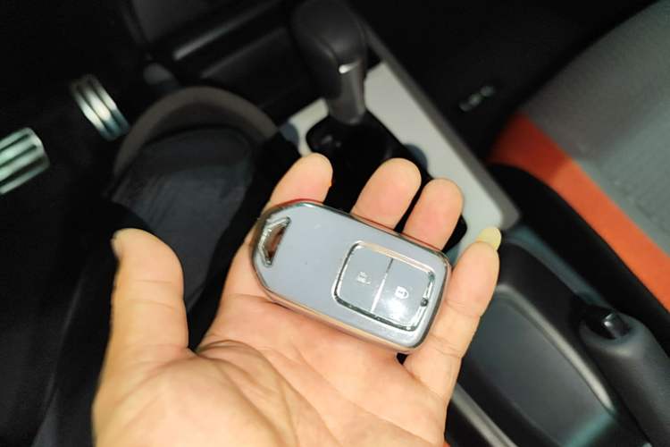 Used Honda LIFE 2021 1.5L CVT SPORT Heartbeat Edition Vehicle Key
