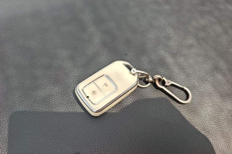 Used Honda LIFE 2021 1.5L CVT SPORT Heartbeat Edition Vehicle Key