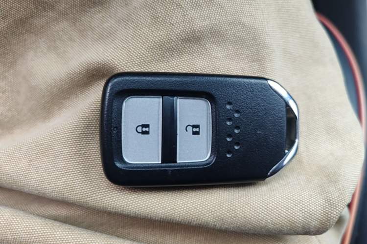 Used Honda LIFE 2021 1.5L CVT SPO-SS Dynamic Edition Vehicle Key