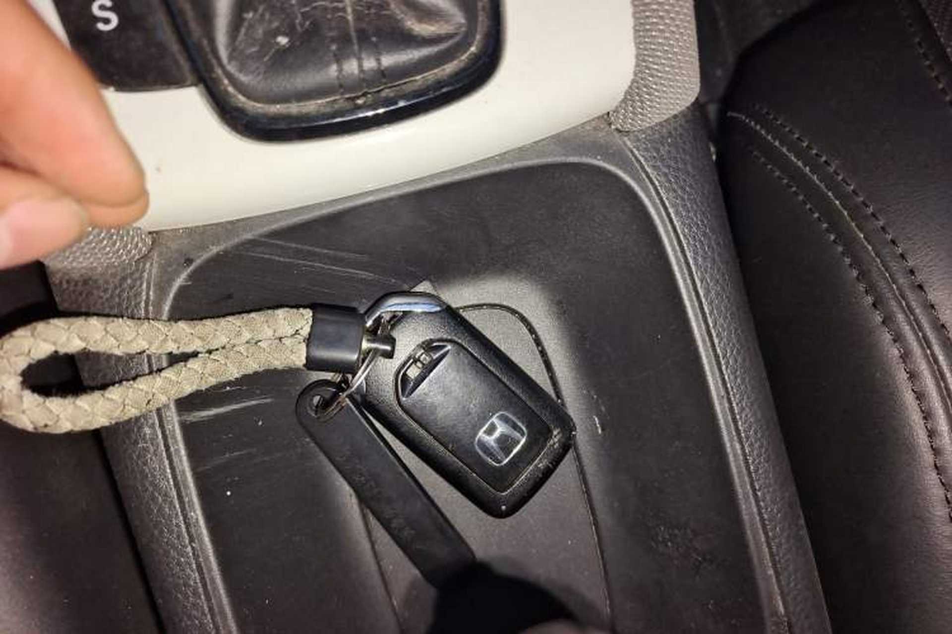 Used Honda LIFE 2021 1.5L CVT SPORT Heartbeat Edition Vehicle Key