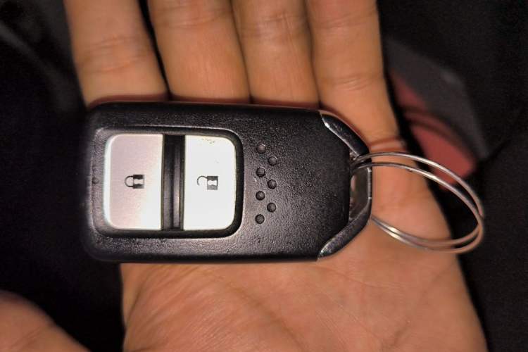 Used Honda LIFE 2021 1.5L CVT SPORT Heartbeat Edition Vehicle Key