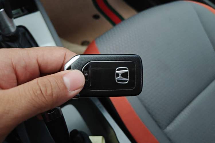 Used Honda LIFE 2021 1.5L CVT SPORT Heartbeat Edition Vehicle Key