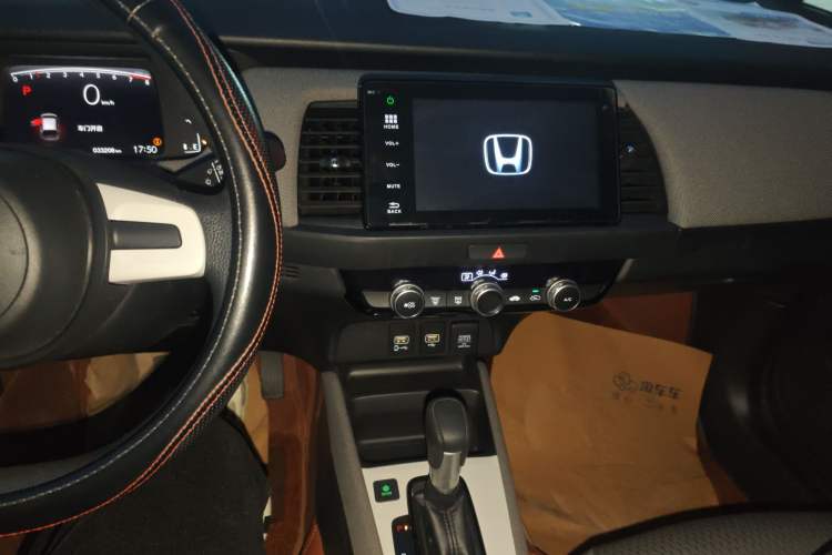 Used Honda LIFE 2021 1.5L CVT CRO-S Fun Edition Audio And AC Panel
