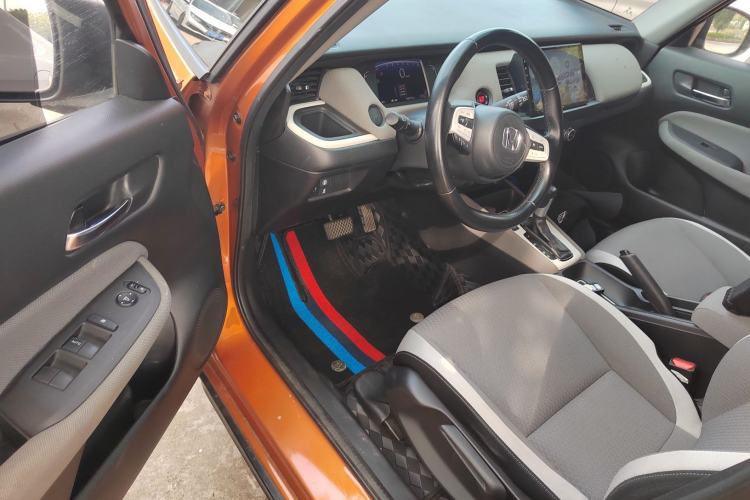 Used Honda LIFE 2021 1.5L CVT CRO-SS Fun Edition Driver Seat