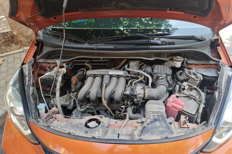 Used Honda LIFE 2021 1.5L CVT CRO-S Fun Edition Engine Bay