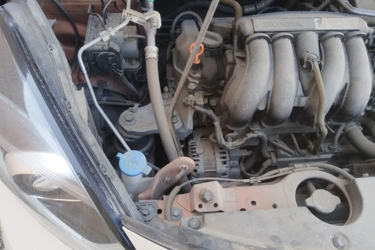 Used Honda LIFE 2021 1.5L CVT SPORT Heartbeat Edition Engine Bay Right