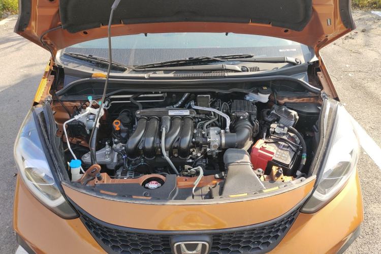 Used Honda LIFE 2021 1.5L CVT CRO-SS Fun Edition Engine Bay