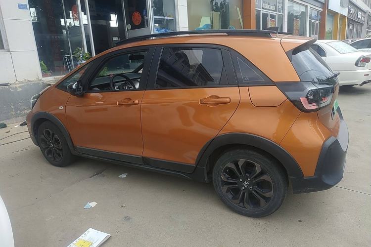 Used Honda LIFE 2021 1.5L CVT CRO-SS Fun Edition Exterior 3