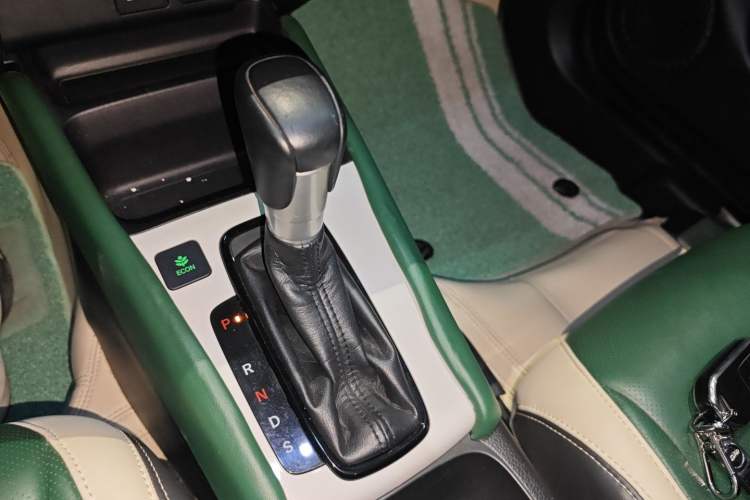 Used Honda LIFE 2021 1.5L CVT SPO-SS Dynamic Edition Gear Lever