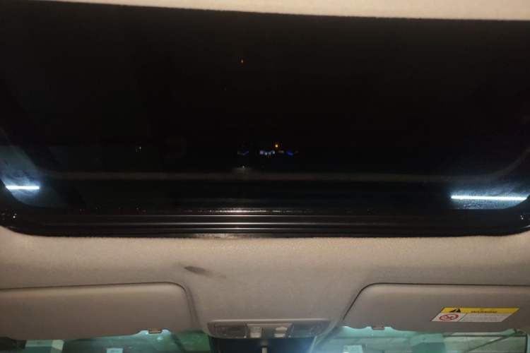 Used Honda LIFE 2021 1.5L CVT SPO-SS Dynamic Edition Headliner