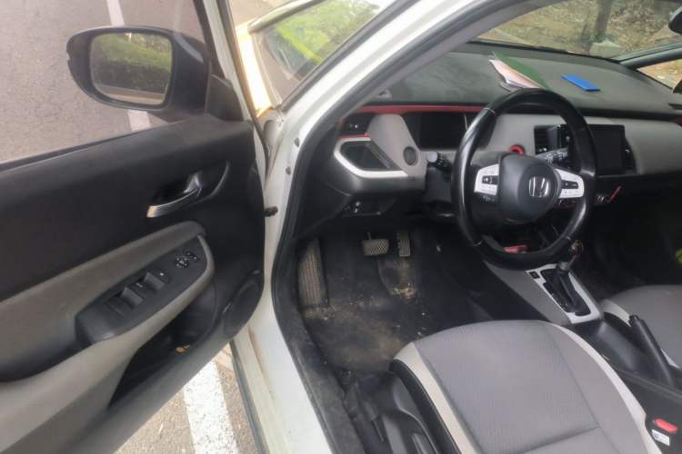 Used Honda LIFE 2021 1.5L CVT CRO-SS Fun Edition Interior 3