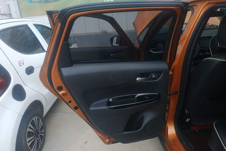 Used Honda LIFE 2021 1.5L CVT CRO-SS Fun Edition Interior 8