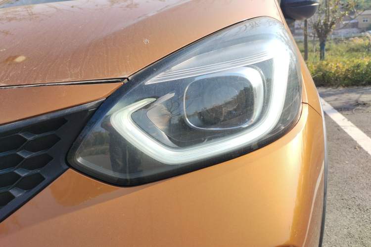 Used Honda LIFE 2021 1.5L CVT CRO-SS Fun Edition Left Front Headlight