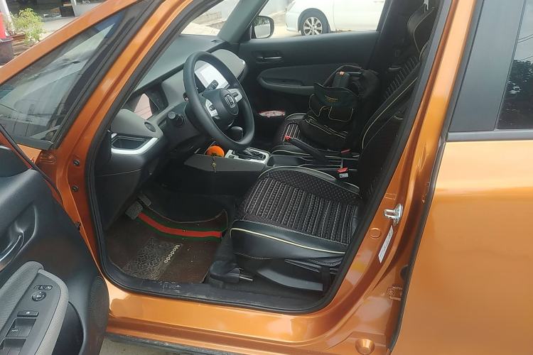 Used Honda LIFE 2021 1.5L CVT CRO-SS Fun Edition Left Front Seat