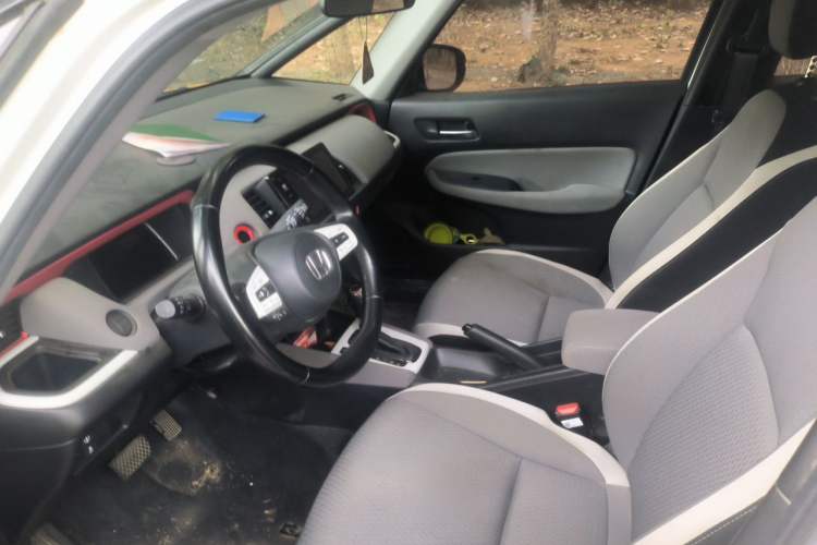 Used Honda LIFE 2021 1.5L CVT CRO-SS Fun Edition Left Front Seat