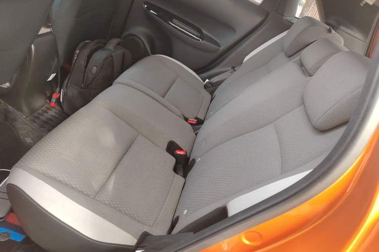 Used Honda LIFE 2021 1.5L CVT CRO-SS Fun Edition Left Rear Seat