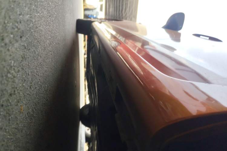 Used Honda LIFE 2021 1.5L CVT SPORT Heartbeat Edition Left Side Sill