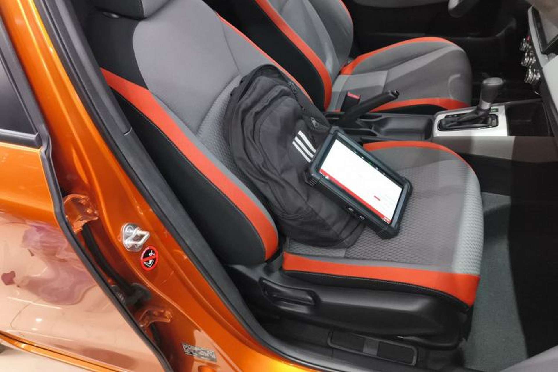 Used Honda LIFE 2021 1.5L CVT SPORT Heartbeat Edition Right Front Seat