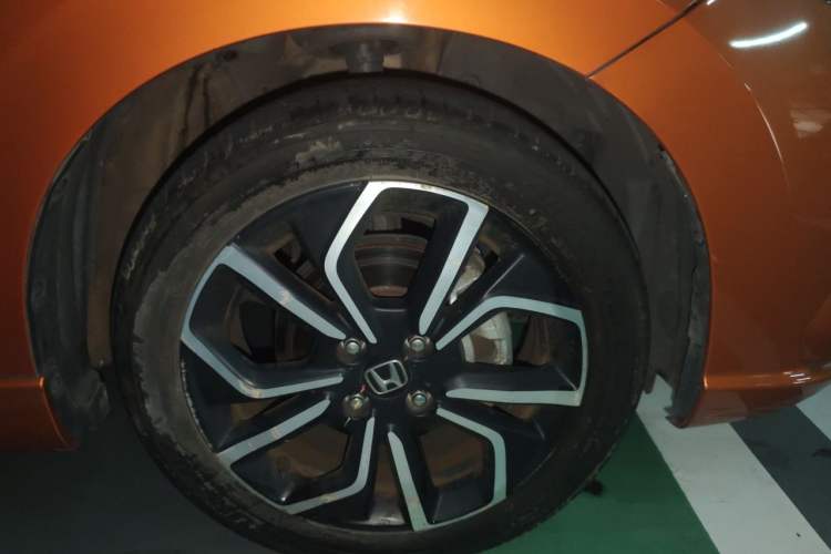 Used Honda LIFE 2021 1.5L CVT SPO-SS Dynamic Edition Right Front Wheel Hub