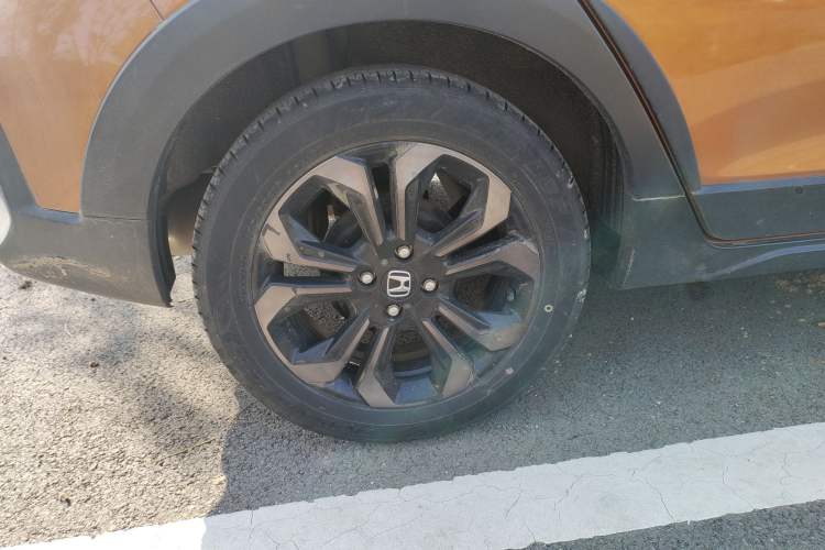 Used Honda LIFE 2021 1.5L CVT CRO-SS Fun Edition Right Rear Wheel Hub