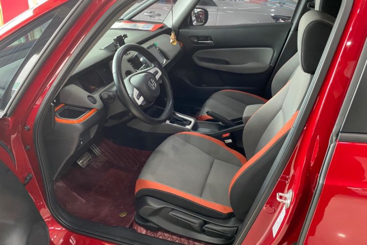 Used Honda LIFE 2023 1.5L CVT SPO-SS Dynamic Edition Interior 2
