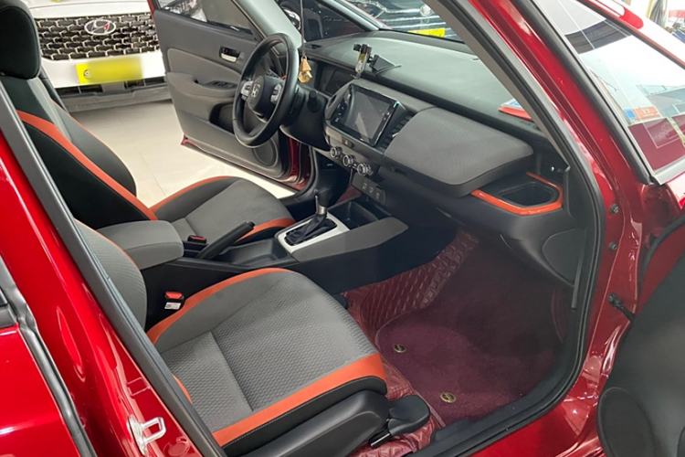 Used Honda LIFE 2023 1.5L CVT SPO-SS Dynamic Edition Interior 4