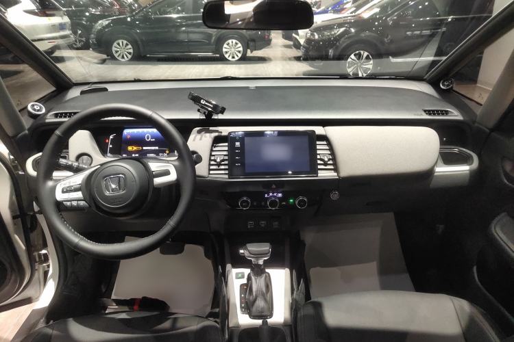 Used Honda LIFE 2023 1.5L CVT CRO-S Fun Edition Center Console