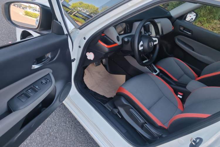 Used Honda LIFE 2023 1.5L CVT SPO-SS Dynamic Edition Driver Seat