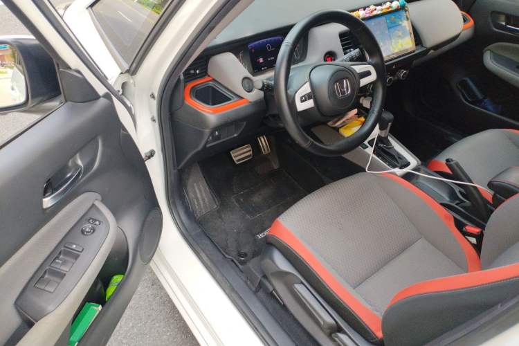 Used Honda LIFE 2023 1.5L CVT SPORT Exciting Edition Driver Seat
