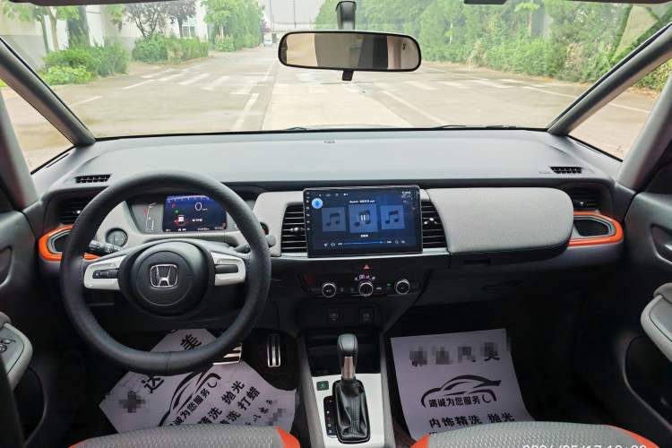 Used Honda LIFE 2023 1.5L CVT SPORT Exciting Edition Interior 1