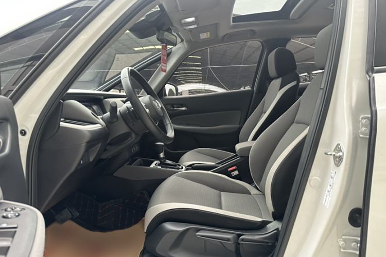 Used Honda LIFE 2023 1.5L CVT CRO-SS Fun Edition Interior 7