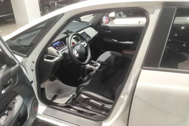 Used Honda LIFE 2023 1.5L CVT CRO-S Fun Edition Left Front Seat