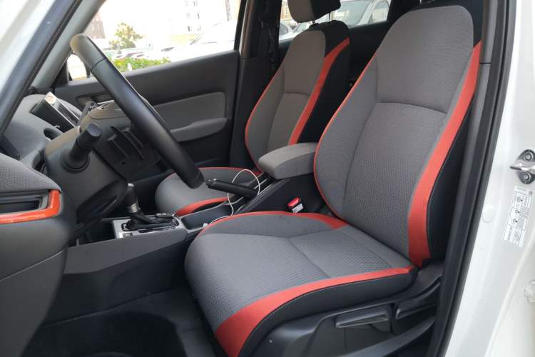 Used Honda LIFE 2023 1.5L CVT SPO-SS Dynamic Edition Left Front Seat