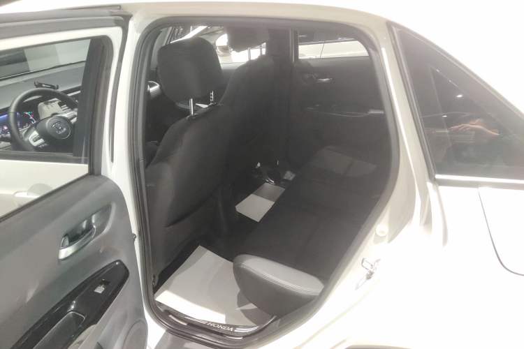 Used Honda LIFE 2023 1.5L CVT CRO-S Fun Edition Left Rear Seat