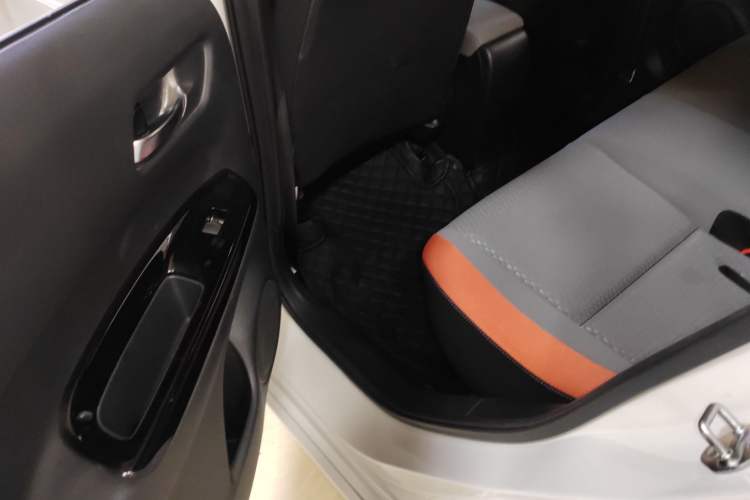 Used Honda LIFE 2023 1.5L CVT SPO-SS Dynamic Edition Left Rear Seat