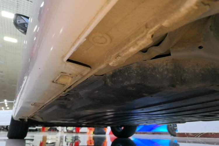 Used Honda LIFE 2023 1.5L CVT SPORT Exciting Edition Left Side Sill
