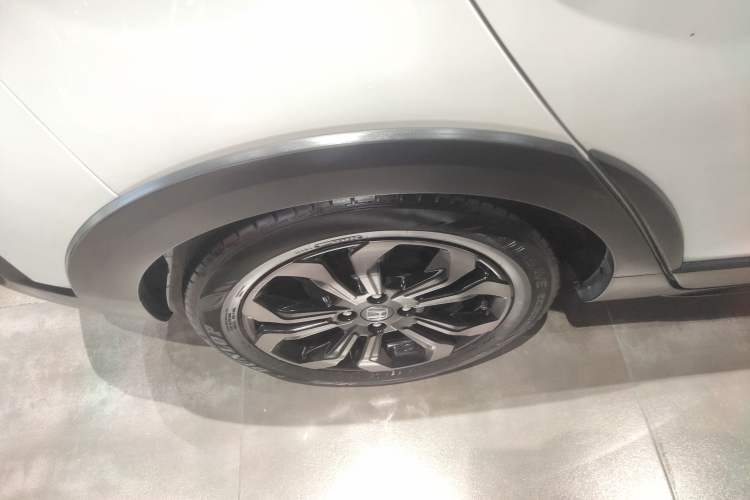 Used Honda LIFE 2023 1.5L CVT CRO-S Fun Edition Right Rear Wheel Hub