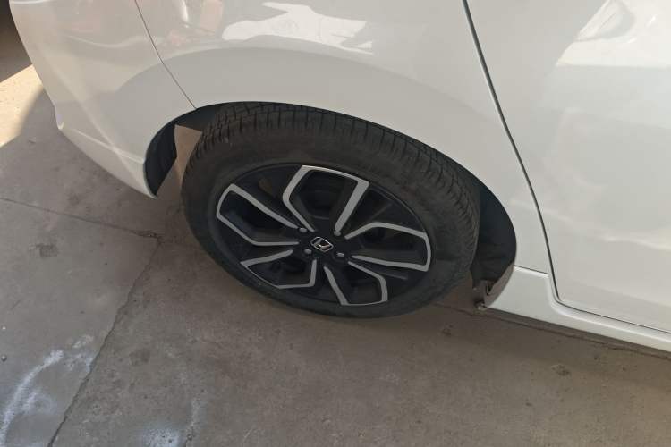 Used Honda LIFE 2023 1.5L CVT SPORT Exciting Edition Right Rear Wheel Hub